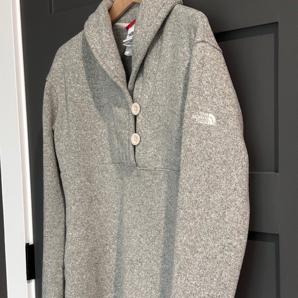 The North Face Collared Sweater Pullover (women’s M)